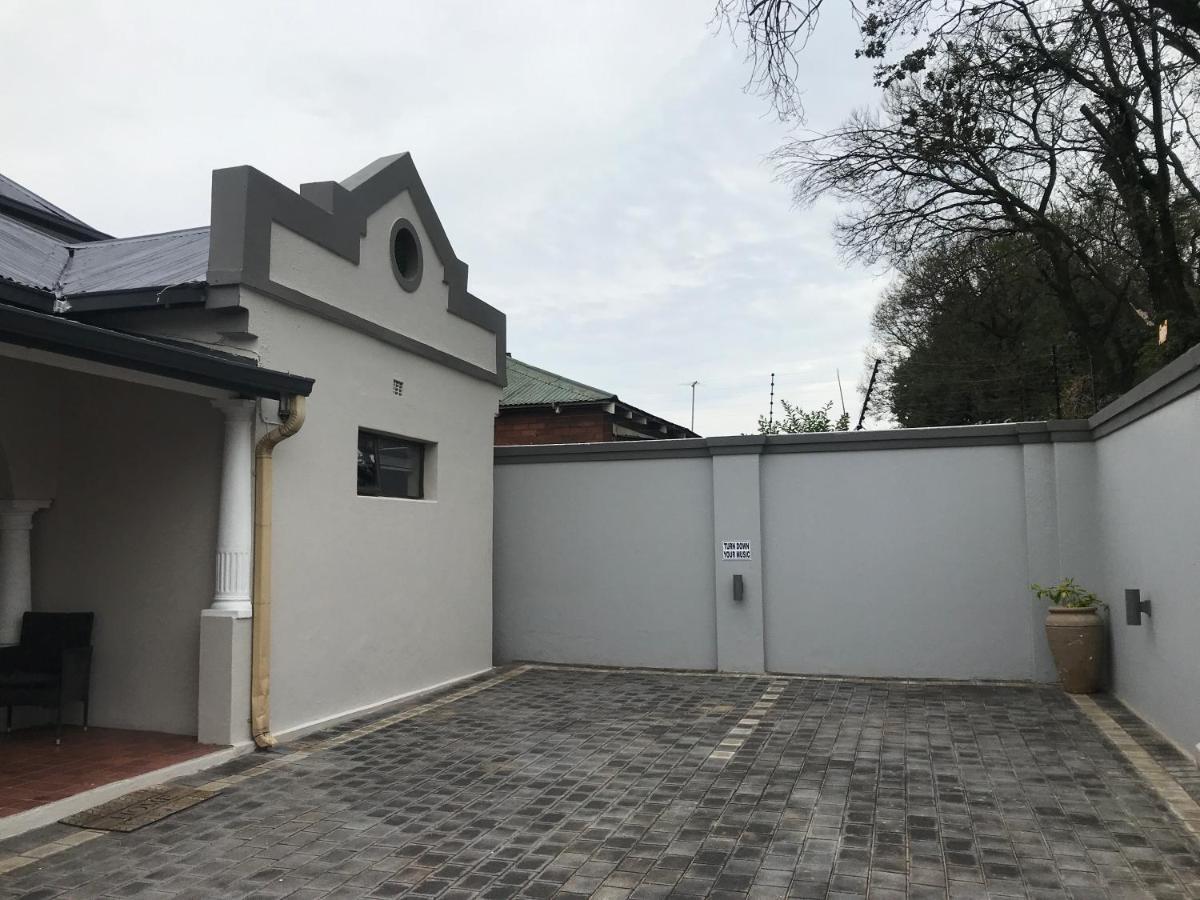 Aluve Guesthouse Johannesburg Exterior foto